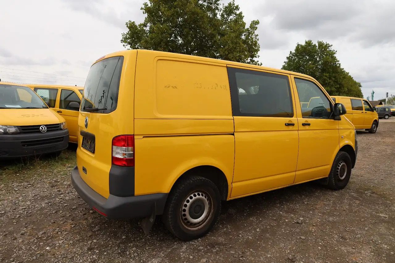 Volkswagen T5 Transporter/ 2.0 TDI/EU5/1.Hand - Товарен бус: снимка 4 Volkswagen T5 Transporter/ 2.0 TDI/EU5/1.Hand - Товарен бус: снимка 4