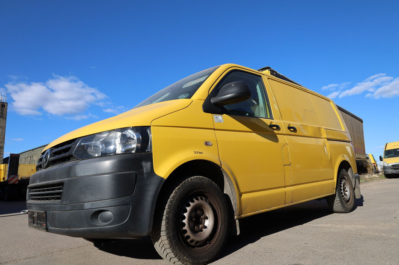 Volkswagen T5 Transporter/2.0 TDI/EU5/1.Hand/Motorschaden - Малък ван: снимка 2 Volkswagen T5 Transporter/2.0 TDI/EU5/1.Hand/Motorschaden - Малък ван: снимка 2