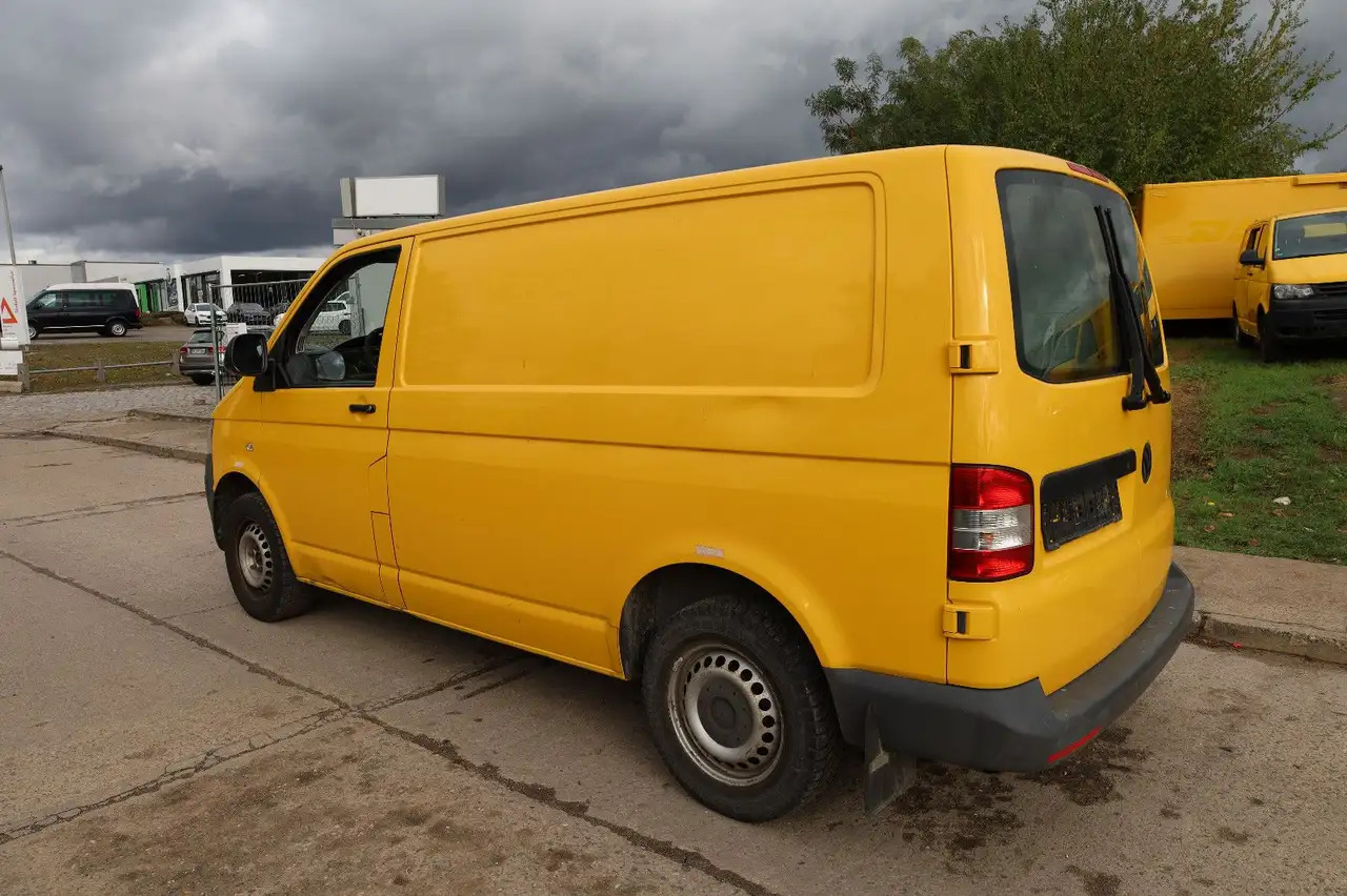 Volkswagen T5 Transporter/ 2.0 TDI/EU5/Flügeltüren - Товарен бус: снимка 3 Volkswagen T5 Transporter/ 2.0 TDI/EU5/Flügeltüren - Товарен бус: снимка 3