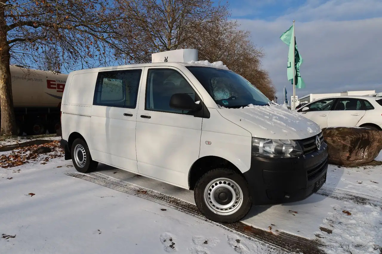 Volkswagen T5 Transporter Kasten-Kombi 2.0 TDI/EU5/1.Hand - Товарен бус: снимка 1 Volkswagen T5 Transporter Kasten-Kombi 2.0 TDI/EU5/1.Hand - Товарен бус: снимка 1