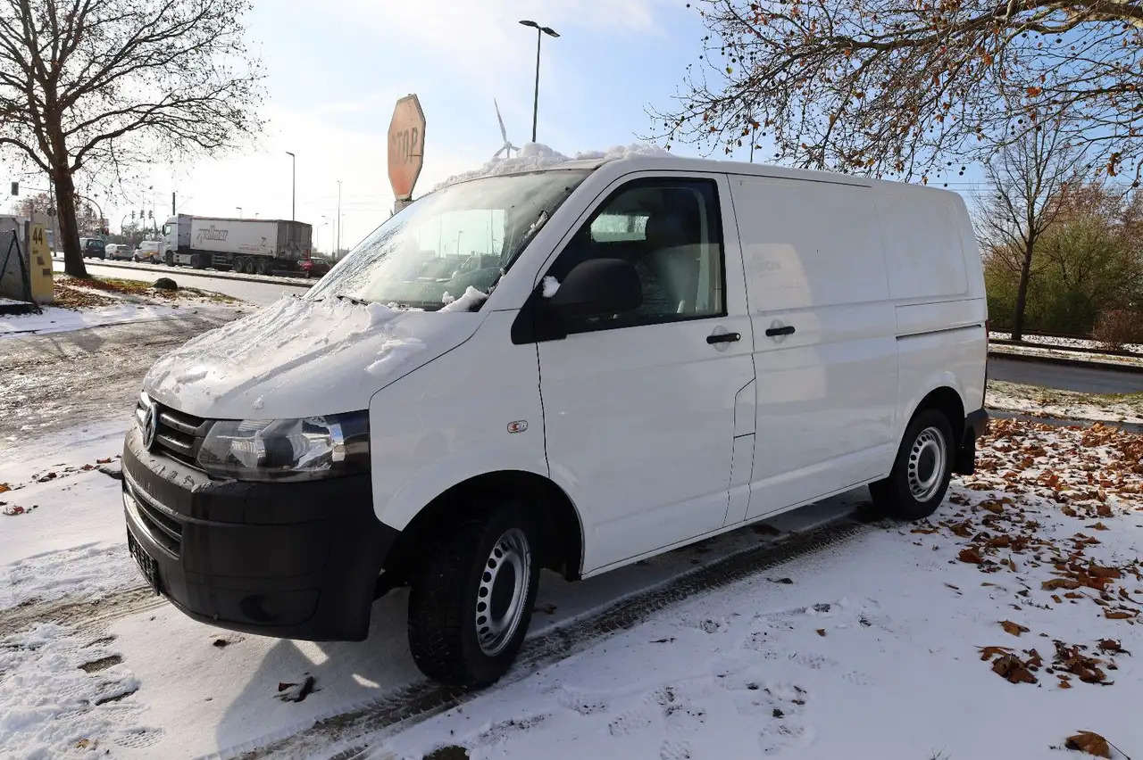 Volkswagen T5 Transporter Kasten-Kombi 2.0 TDI/EU5/1.Hand - Товарен бус: снимка 2 Volkswagen T5 Transporter Kasten-Kombi 2.0 TDI/EU5/1.Hand - Товарен бус: снимка 2