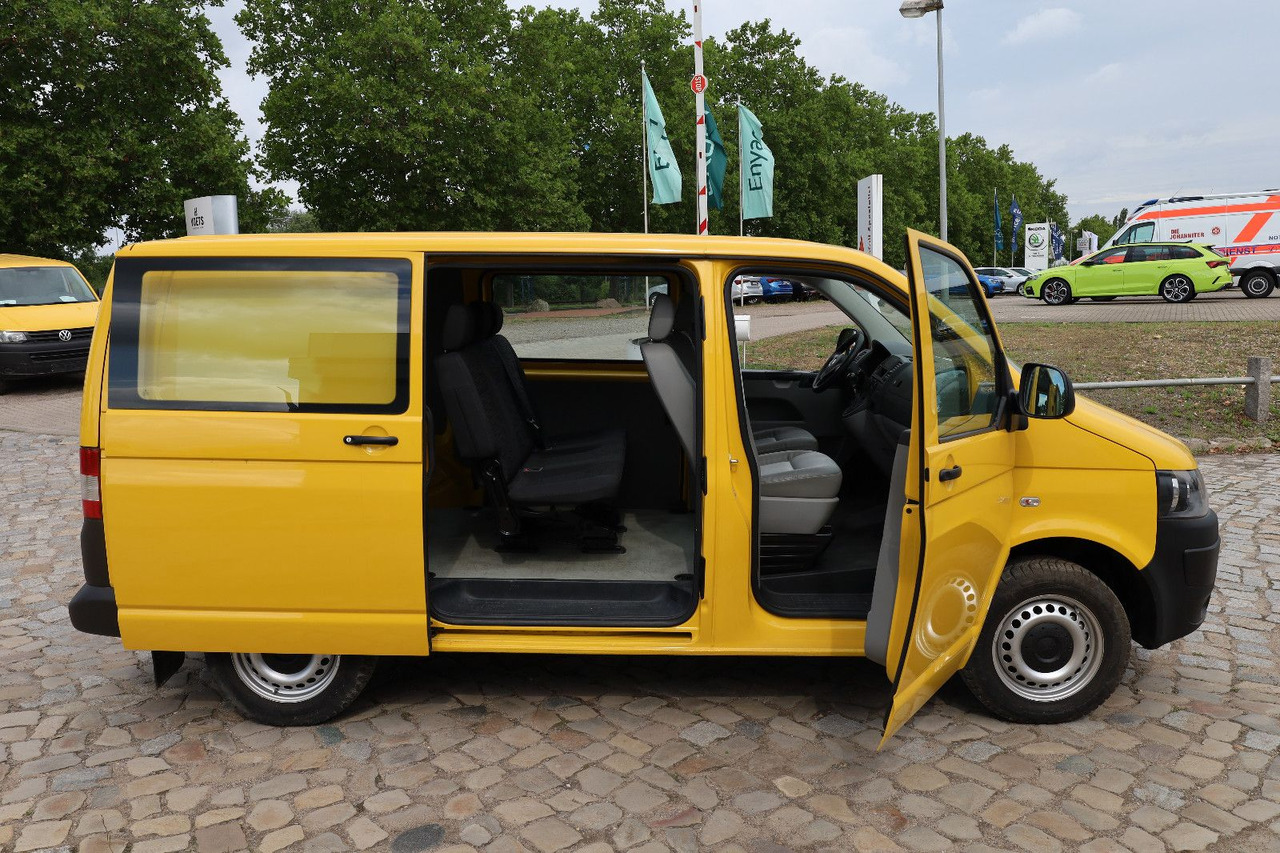 Volkswagen T5 Transporter Kasten-Kombi 2.0 TDI/EU5/5-Sitze - Пътнически бус: снимка 2 Volkswagen T5 Transporter Kasten-Kombi 2.0 TDI/EU5/5-Sitze - Пътнически бус: снимка 2