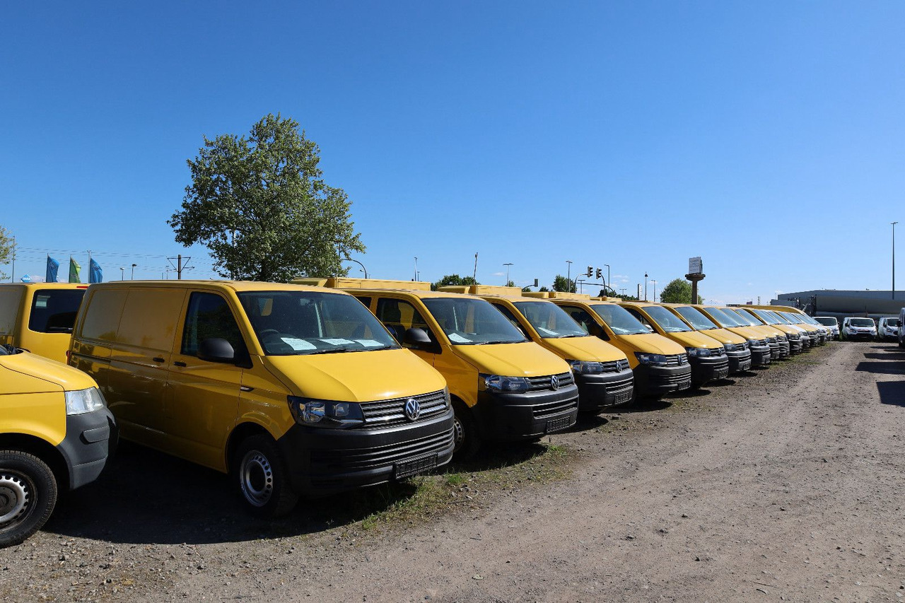 Volkswagen T5 Transporter Kasten-Kombi 2.0 TDI/EU5/5-Sitze - Пътнически бус: снимка 2 Volkswagen T5 Transporter Kasten-Kombi 2.0 TDI/EU5/5-Sitze - Пътнически бус: снимка 2