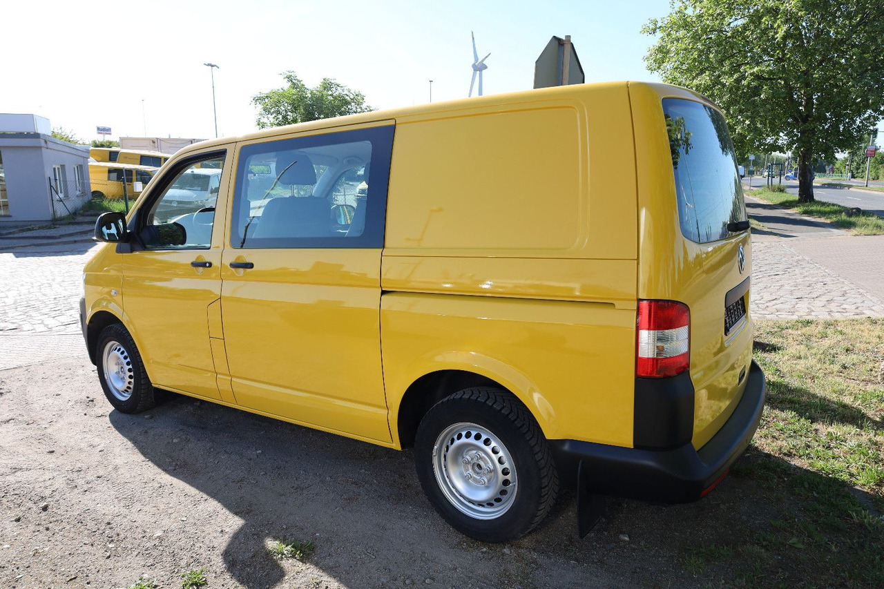 Volkswagen T5 Transporter Kasten-Kombi 2.0 TDI/EU5/5-Sitze - Пътнически бус: снимка 5 Volkswagen T5 Transporter Kasten-Kombi 2.0 TDI/EU5/5-Sitze - Пътнически бус: снимка 5