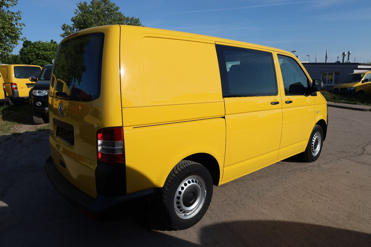 Volkswagen T5 Transporter Kasten-Kombi 2.0 TDI/EU5 - Малък ван: снимка 4 Volkswagen T5 Transporter Kasten-Kombi 2.0 TDI/EU5 - Малък ван: снимка 4
