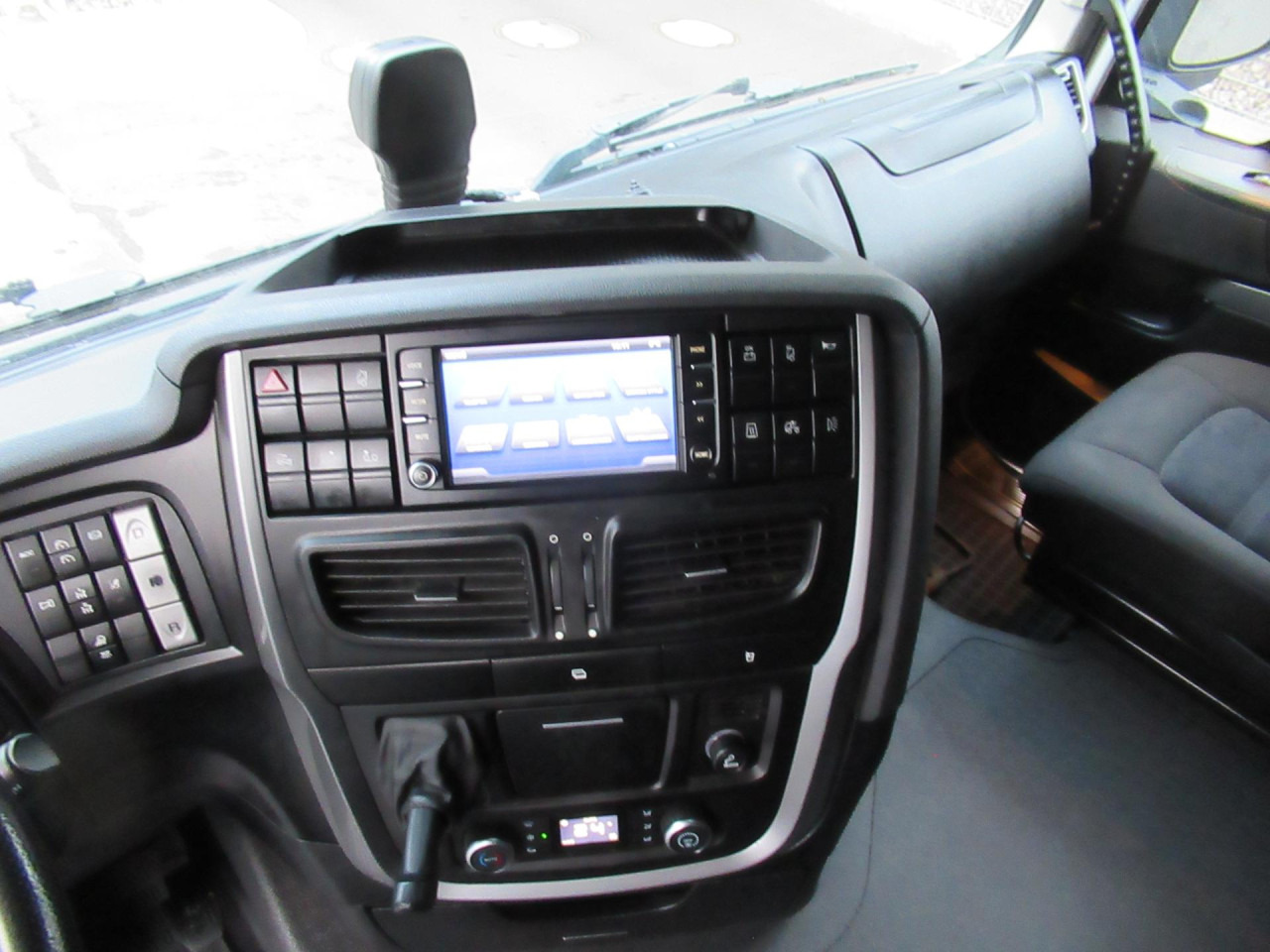 IVECO Stralis AS260S46Y/FSCMLNG Intarder Klima AHK ZV - Контейнеровоз/ Сменна каросерия камион: снимка 2 IVECO Stralis AS260S46Y/FSCMLNG Intarder Klima AHK ZV - Контейнеровоз/ Сменна каросерия камион: снимка 2