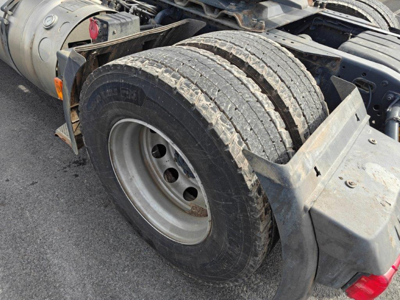 IVECO Stralis AS440S46T/PLNG Intarder Klima Luftfeder ZV - Влекач: снимка 4 IVECO Stralis AS440S46T/PLNG Intarder Klima Luftfeder ZV - Влекач: снимка 4