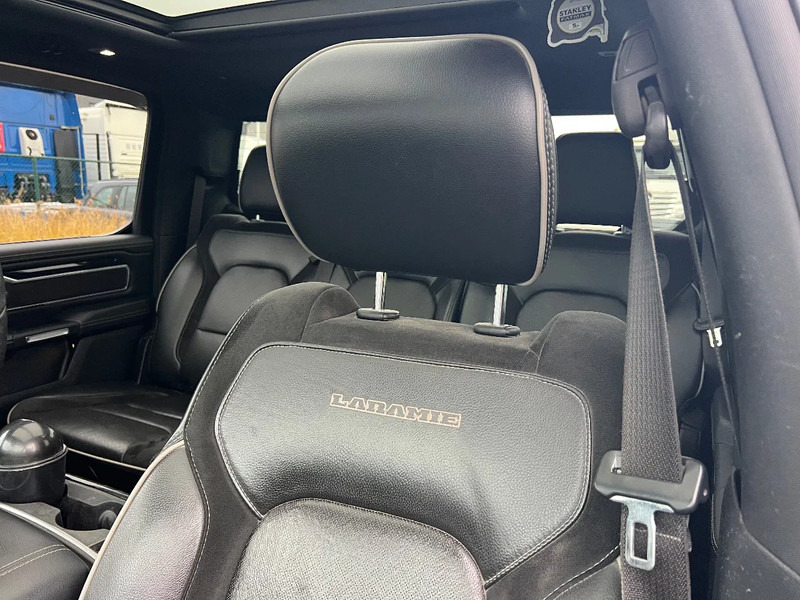 Dodge Ram HEMI 5700 *DODGE RAM 1500 LARAMIE AIR SUSP* - Лек автомобил: снимка 5 Dodge Ram HEMI 5700 *DODGE RAM 1500 LARAMIE AIR SUSP* - Лек автомобил: снимка 5