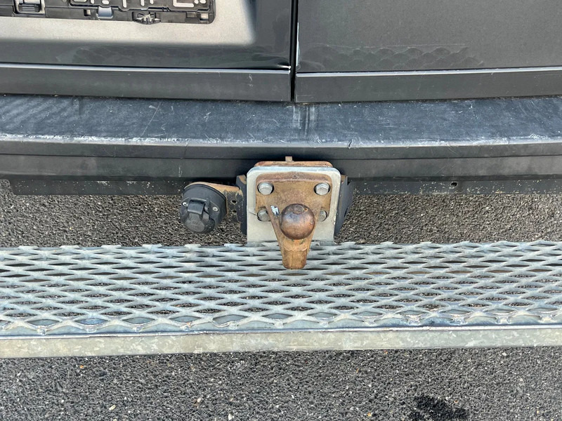 MAN TGE 3.180 AUTOMAAT*243.000km*MAN TGE3.180* - Товарен бус: снимка 4 MAN TGE 3.180 AUTOMAAT*243.000km*MAN TGE3.180* - Товарен бус: снимка 4