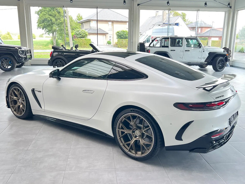 Купе Mercedes-Benz AMG GT GT63 4MATIC+***NIGHT PAKKET**AERO+BURM*NEW 2025*: снимка 9