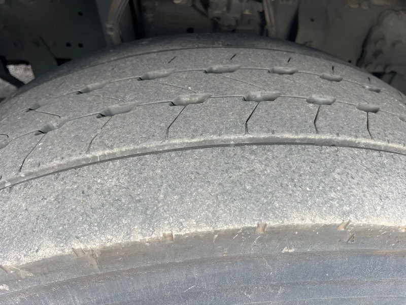 DAF XF 106.460 13 liter**ZF RETARDER**2xdieseltanks**No ERRORS** - Влекач: снимка 5 DAF XF 106.460 13 liter**ZF RETARDER**2xdieseltanks**No ERRORS** - Влекач: снимка 5
