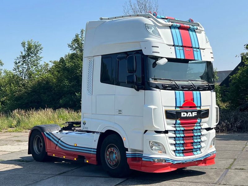 DAF XF 530 MARTINI RACING XF530 full options - Влекач: снимка 2 DAF XF 530 MARTINI RACING XF530 full options - Влекач: снимка 2