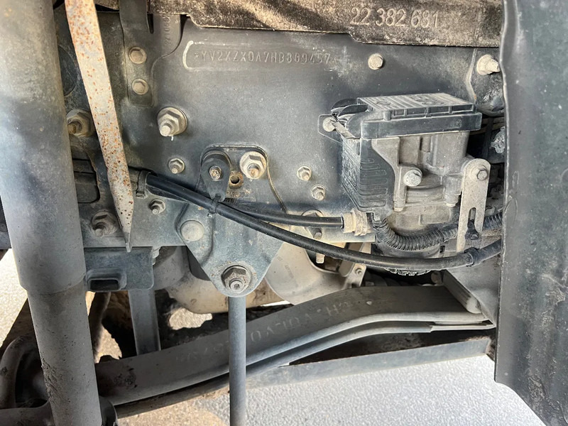 Volvo FMX 450 VDS STEERING***PTO***ALCOA WHEELS***FMx XL - Влекач: снимка 5 Volvo FMX 450 VDS STEERING***PTO***ALCOA WHEELS***FMx XL - Влекач: снимка 5