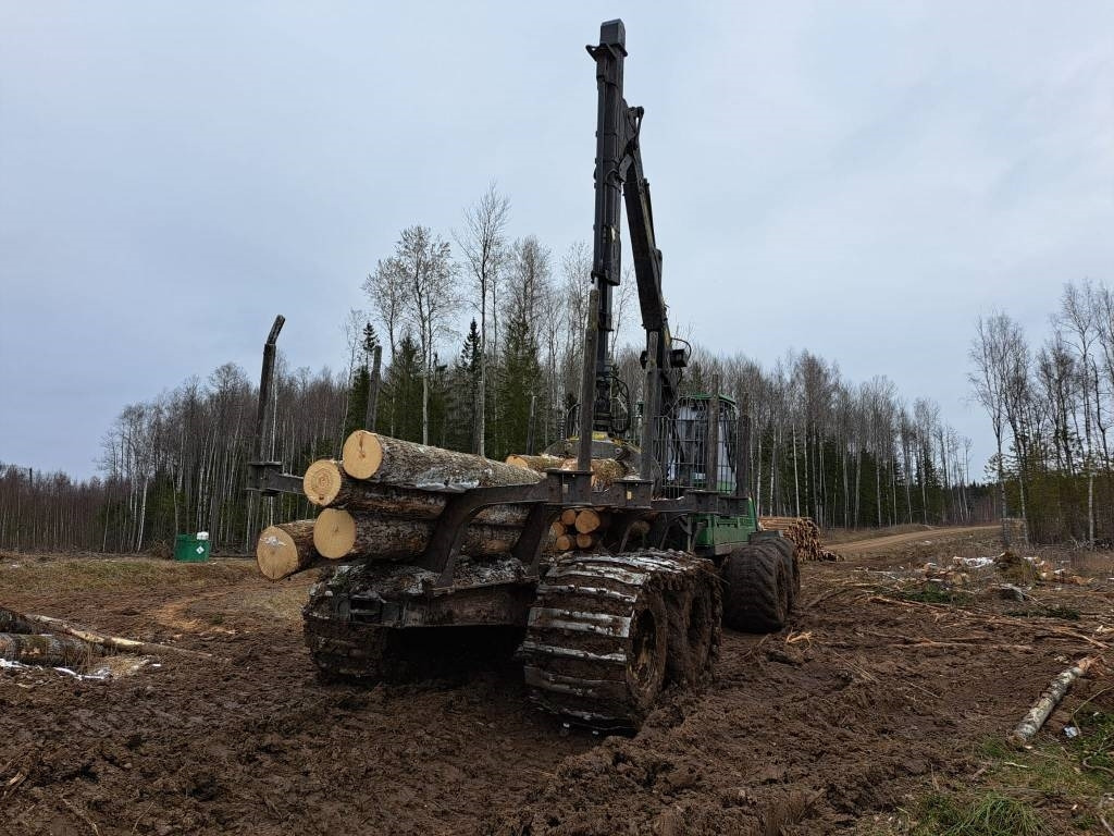 John Deere 1210 G - Форвардер: снимка 3 John Deere 1210 G - Форвардер: снимка 3