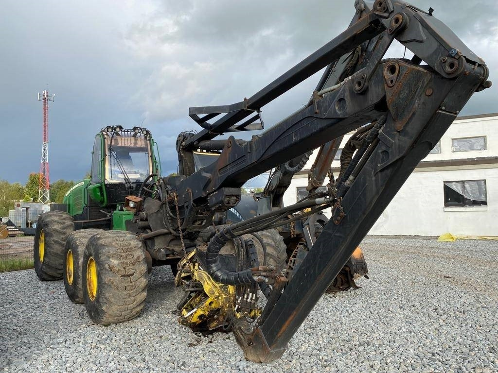 John Deere 1470 E - Харвестер: снимка 4 John Deere 1470 E - Харвестер: снимка 4