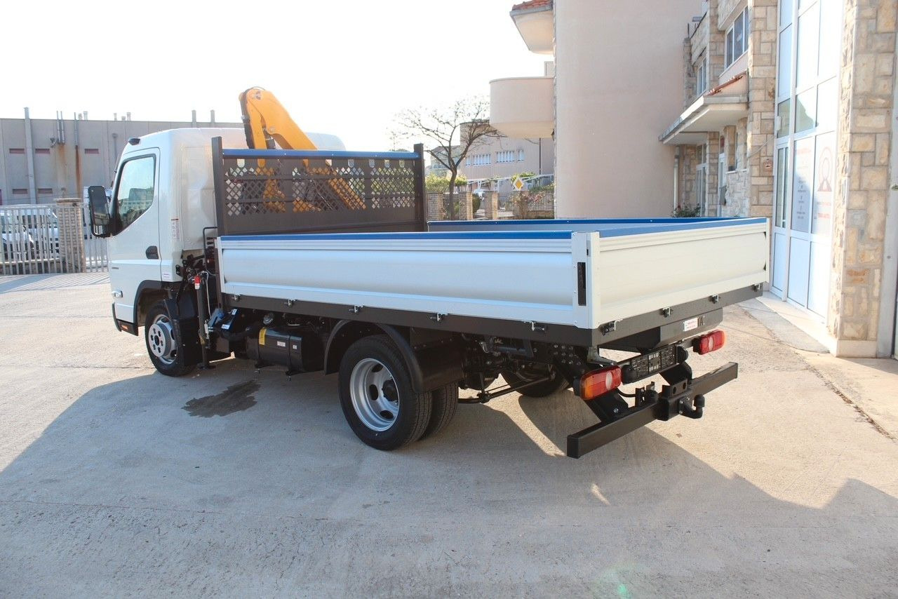 FUSO CANTER 3C15 - Бордови бус: снимка 4 FUSO CANTER 3C15 - Бордови бус: снимка 4