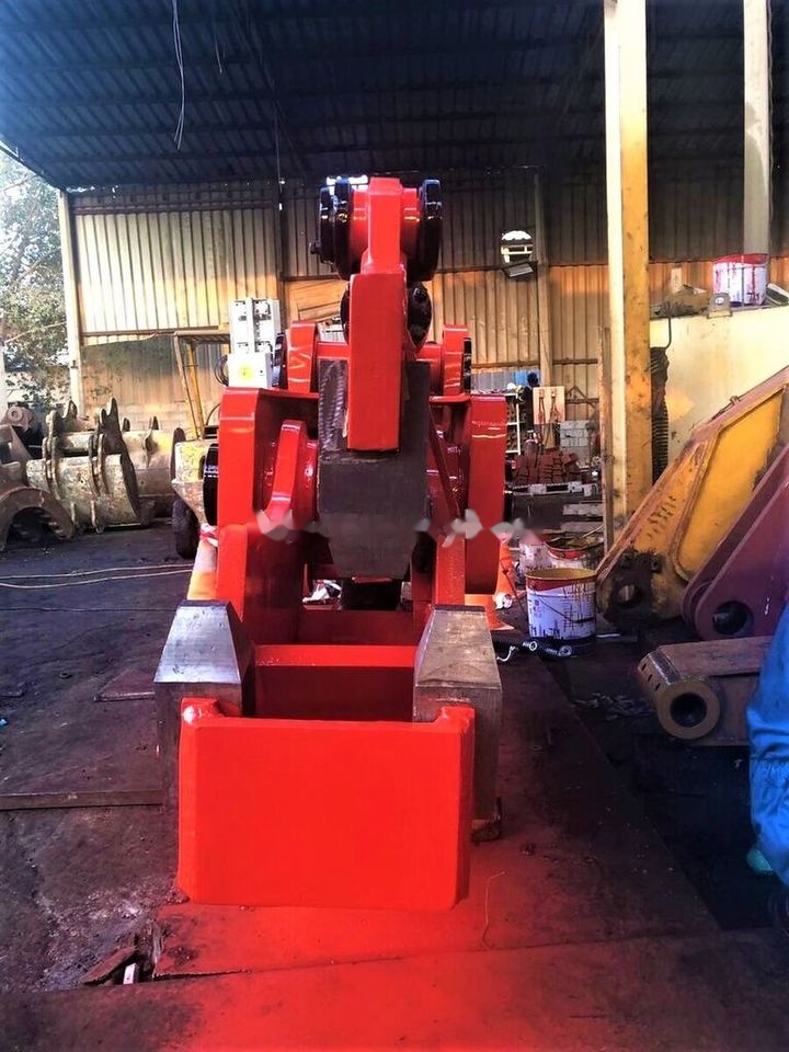 AME 360' Rotating Concrete Demolition Shear Jaw Suitable for 30-50 T - Хидравлична ножица за Багер: снимка 4 AME 360' Rotating Concrete Demolition Shear Jaw Suitable for 30-50 T - Хидравлична ножица за Багер: снимка 4