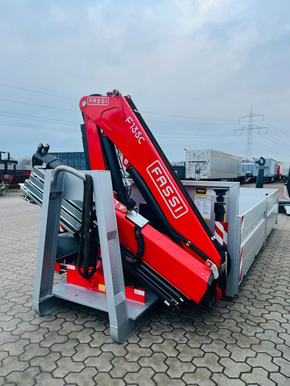 Abrollcontainer Container Kran Fassi F135 - Контейнеровоз/ Сменна каросерия полуремарке: снимка 3 Abrollcontainer Container Kran Fassi F135 - Контейнеровоз/ Сменна каросерия полуремарке: снимка 3