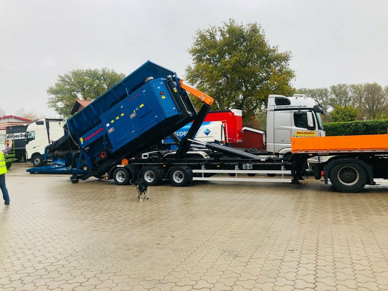 Auflieger Abrollkipper Hakenlift Hookliftloader - Контейнеровоз/ Сменна каросерия полуремарке: снимка 5 Auflieger Abrollkipper Hakenlift Hookliftloader - Контейнеровоз/ Сменна каросерия полуремарке: снимка 5