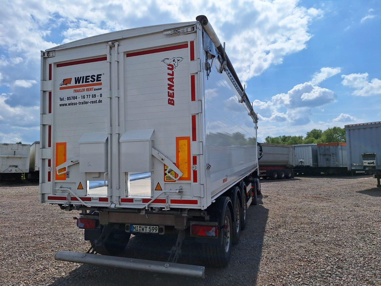 Benalu Bulkliner S 95 50m³ Kombiklappe - Самосвал полуремарке: снимка 2 Benalu Bulkliner S 95 50m³ Kombiklappe - Самосвал полуремарке: снимка 2