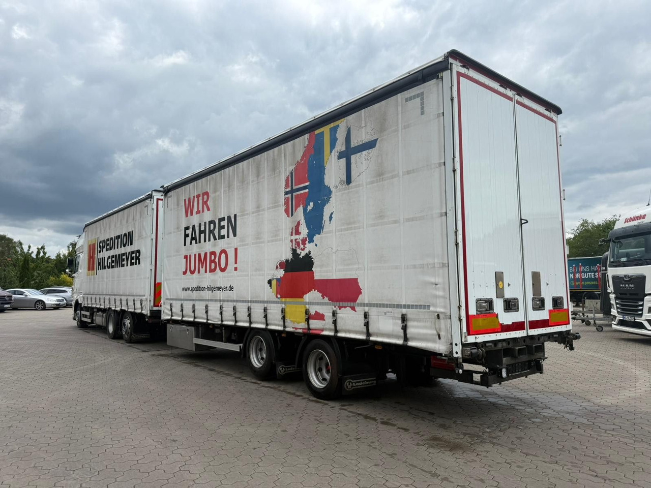DAF XF 480 FAN LowDeck 6x2 Jumbo Inklusive Anhänger - Камион с брезент: снимка 4 DAF XF 480 FAN LowDeck 6x2 Jumbo Inklusive Anhänger - Камион с брезент: снимка 4