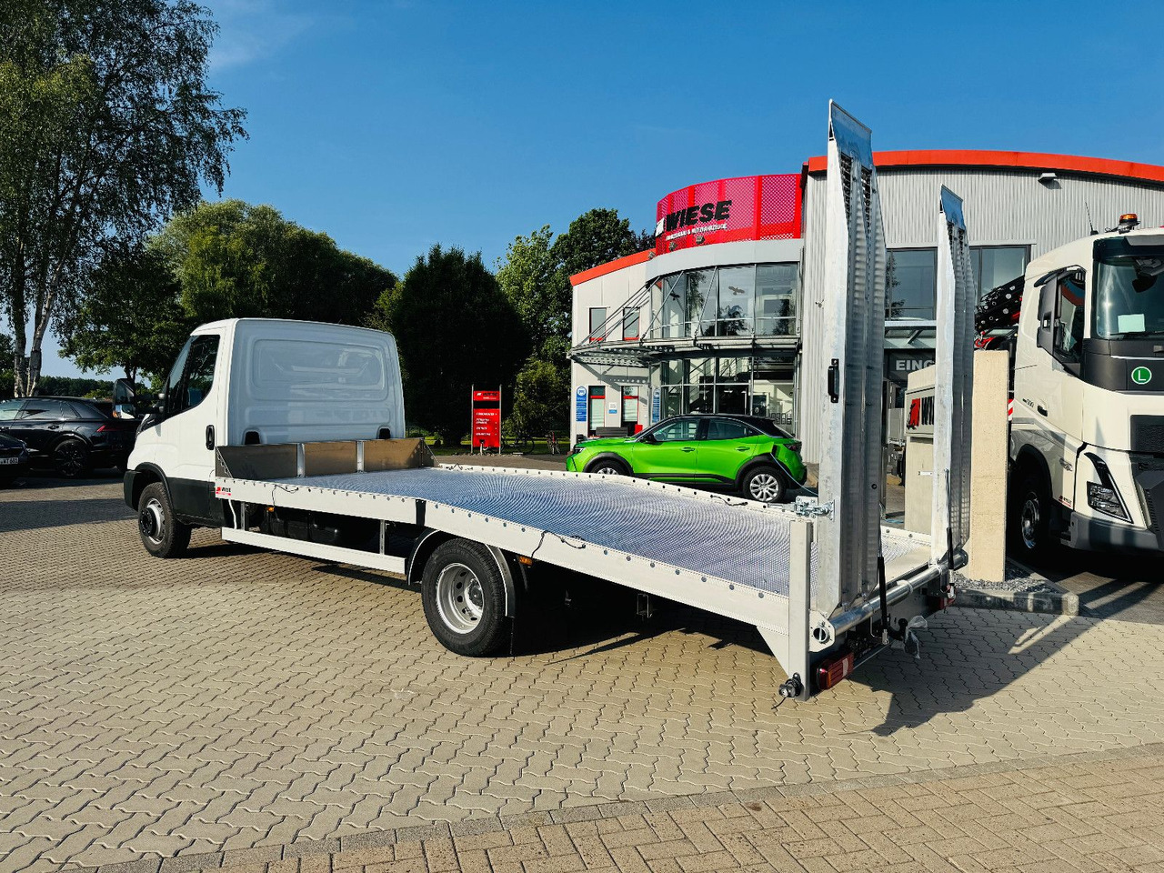 Iveco 70C18HA, Maschinen & Arbeitsbühnentrans. 2940kg! - Камион пътна помощ: снимка 3 Iveco 70C18HA, Maschinen & Arbeitsbühnentrans. 2940kg! - Камион пътна помощ: снимка 3