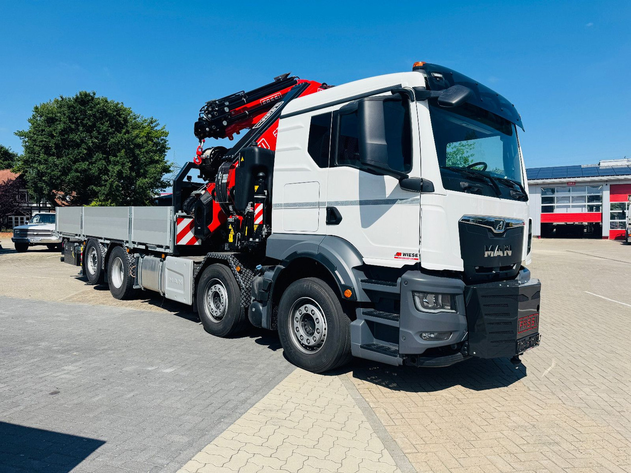 MAN TGS 32.510 mit F710 Frontkran sofort - Камион, Камион с кран: снимка 1 MAN TGS 32.510 mit F710 Frontkran sofort - Камион, Камион с кран: снимка 1
