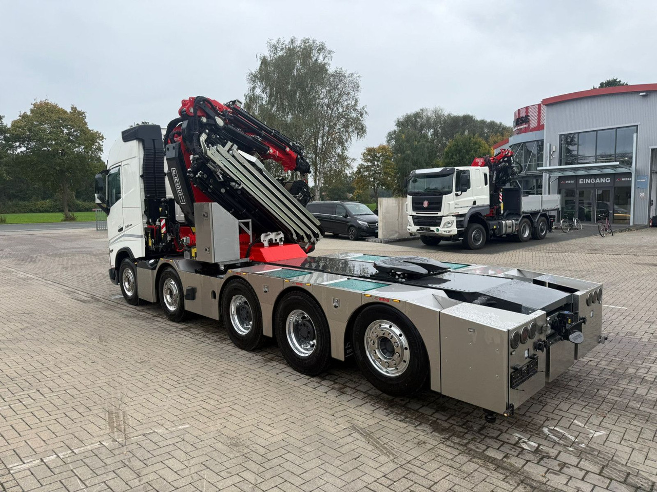 Volvo FH540 10x4 mit F1150 Ladekran, Sattelzugmaschine - Камион, Камион с кран: снимка 2 Volvo FH540 10x4 mit F1150 Ladekran, Sattelzugmaschine - Камион, Камион с кран: снимка 2