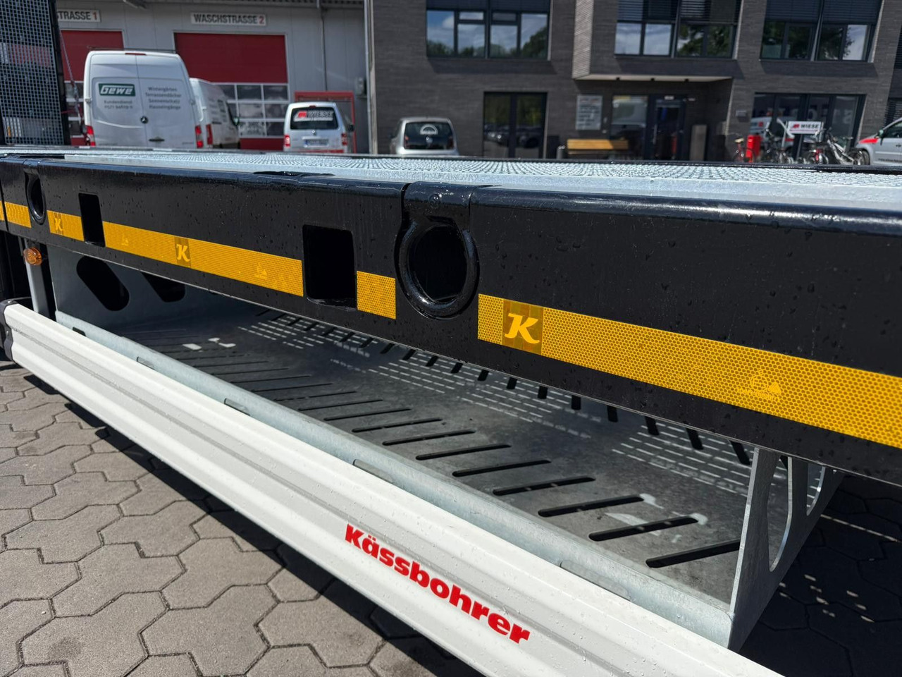 Нискорамна площадка полуремарке Kässbohrer SLS.HS Tieflader mit hydr. Schwanenhals: снимка 7