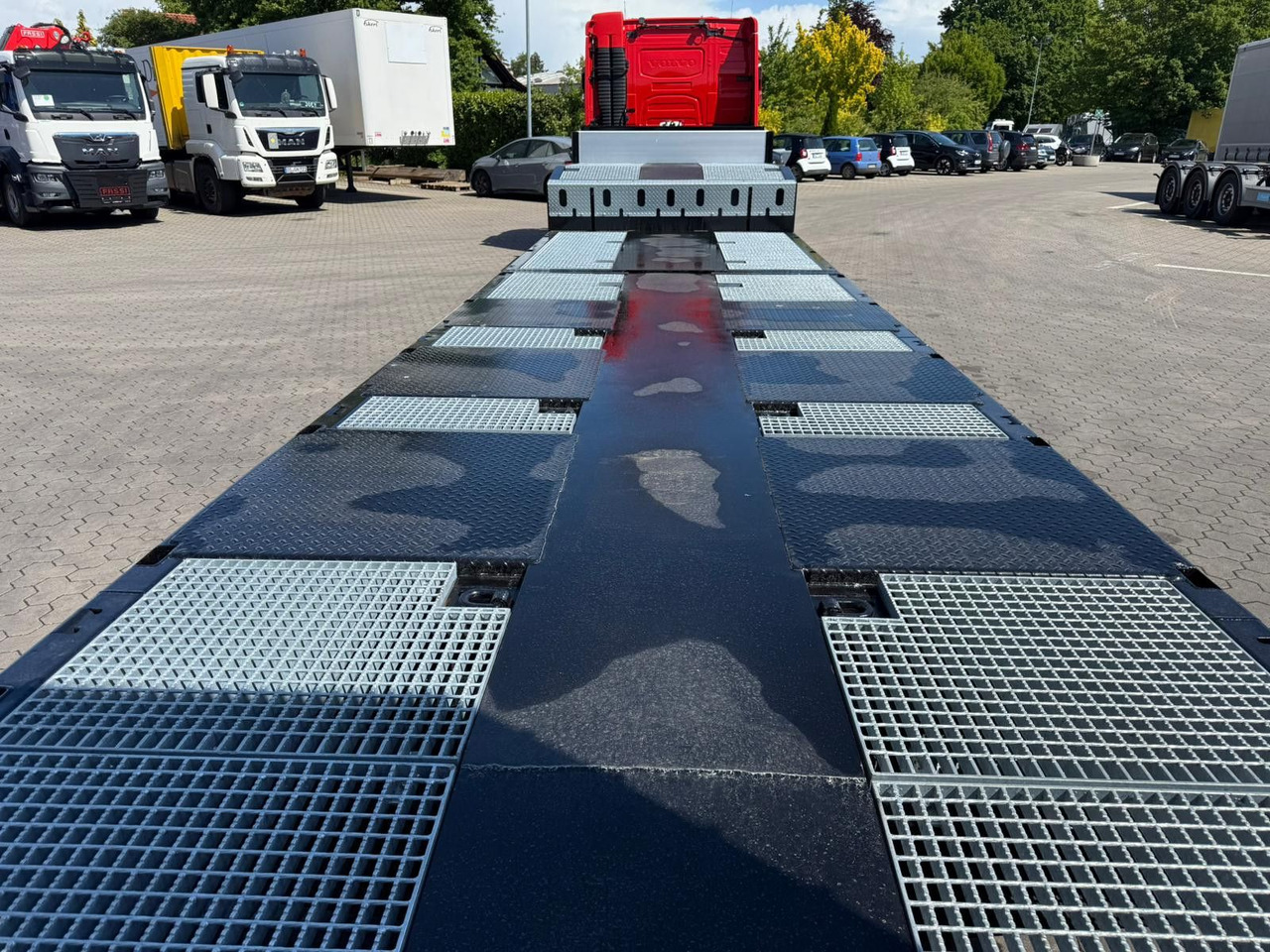 Нискорамна площадка полуремарке Kässbohrer SLS.HS Tieflader mit hydr. Schwanenhals: снимка 10