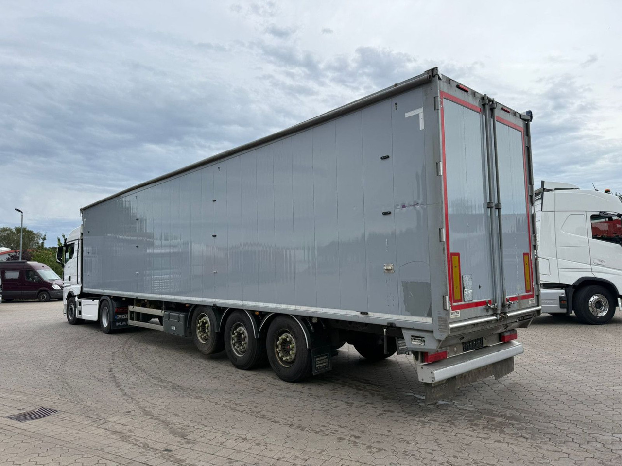 Knapen K100 Schubboden 92m³ HDI Boden ideal für Müll - С плъзгащ под полуремарке: снимка 3 Knapen K100 Schubboden 92m³ HDI Boden ideal für Müll - С плъзгащ под полуремарке: снимка 3