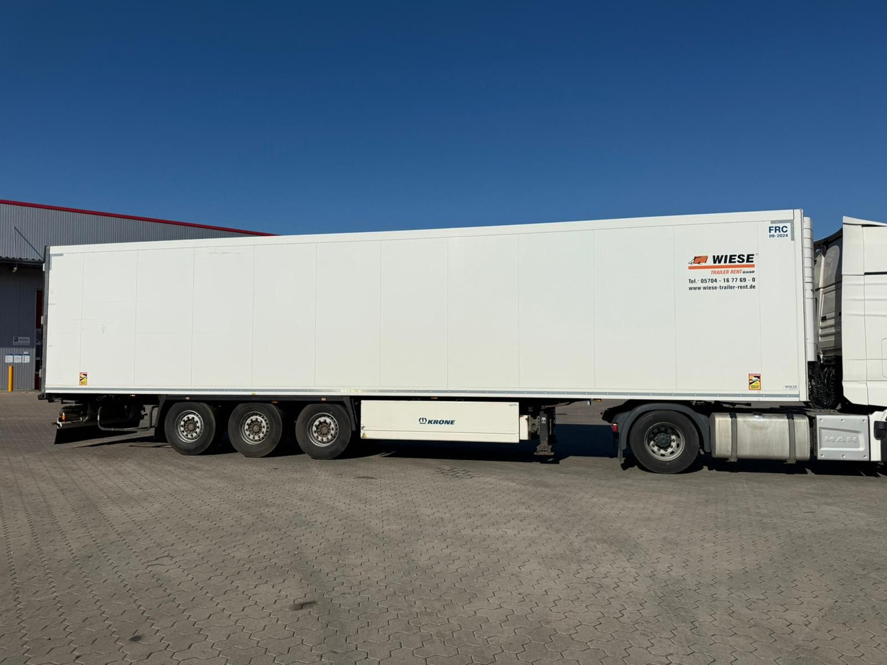 Krone SDR 27 Tiefkühl Auflieger Doppelstock Carrier - Затворена каросерия полуремарке: снимка 4 Krone SDR 27 Tiefkühl Auflieger Doppelstock Carrier - Затворена каросерия полуремарке: снимка 4