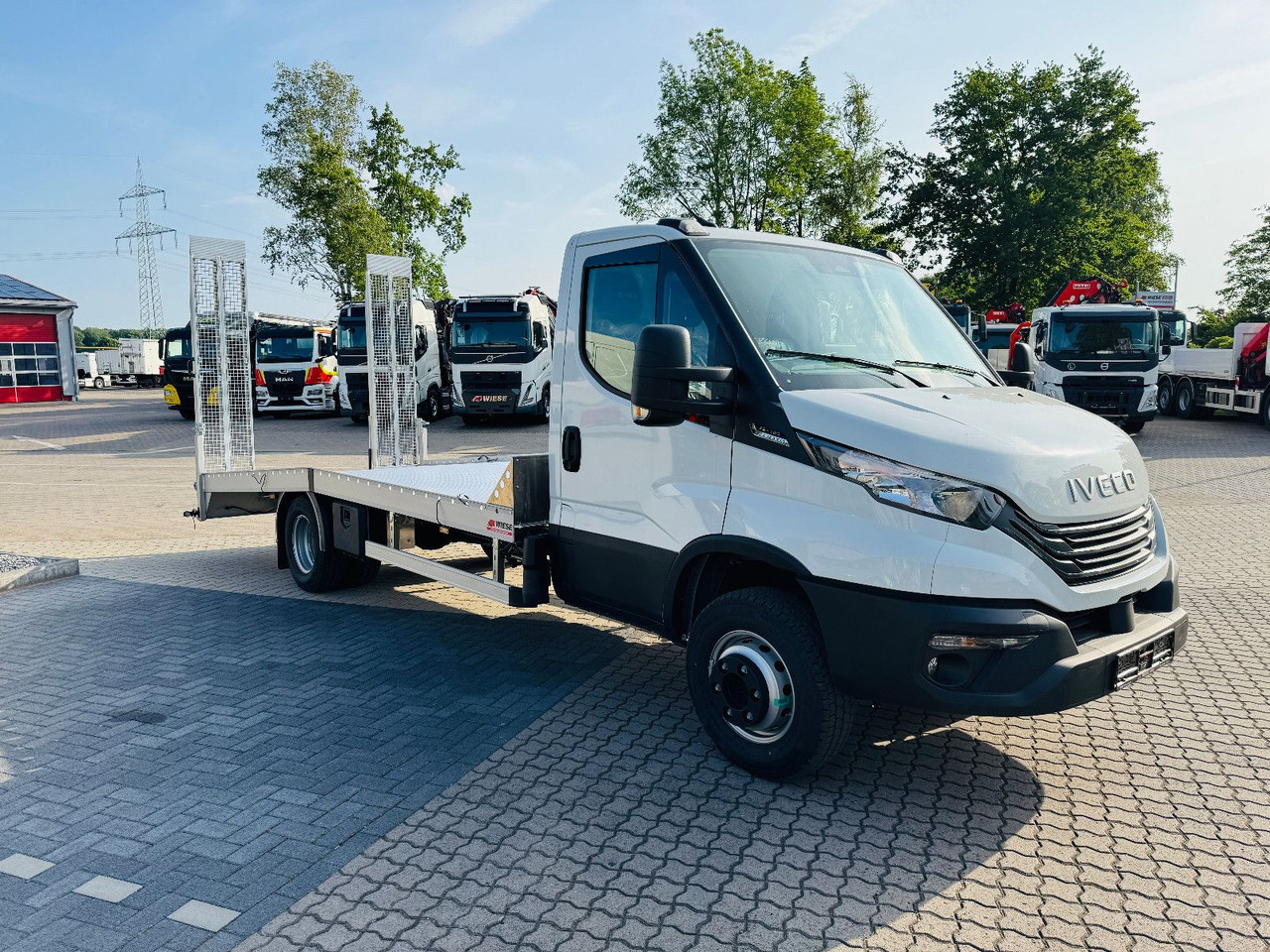 Iveco 70C18HA, Maschinen & Arbeitsbühnentrans. 2940kg! - Лекотоварен автомобил: снимка 4 Iveco 70C18HA, Maschinen & Arbeitsbühnentrans. 2940kg! - Лекотоварен автомобил: снимка 4