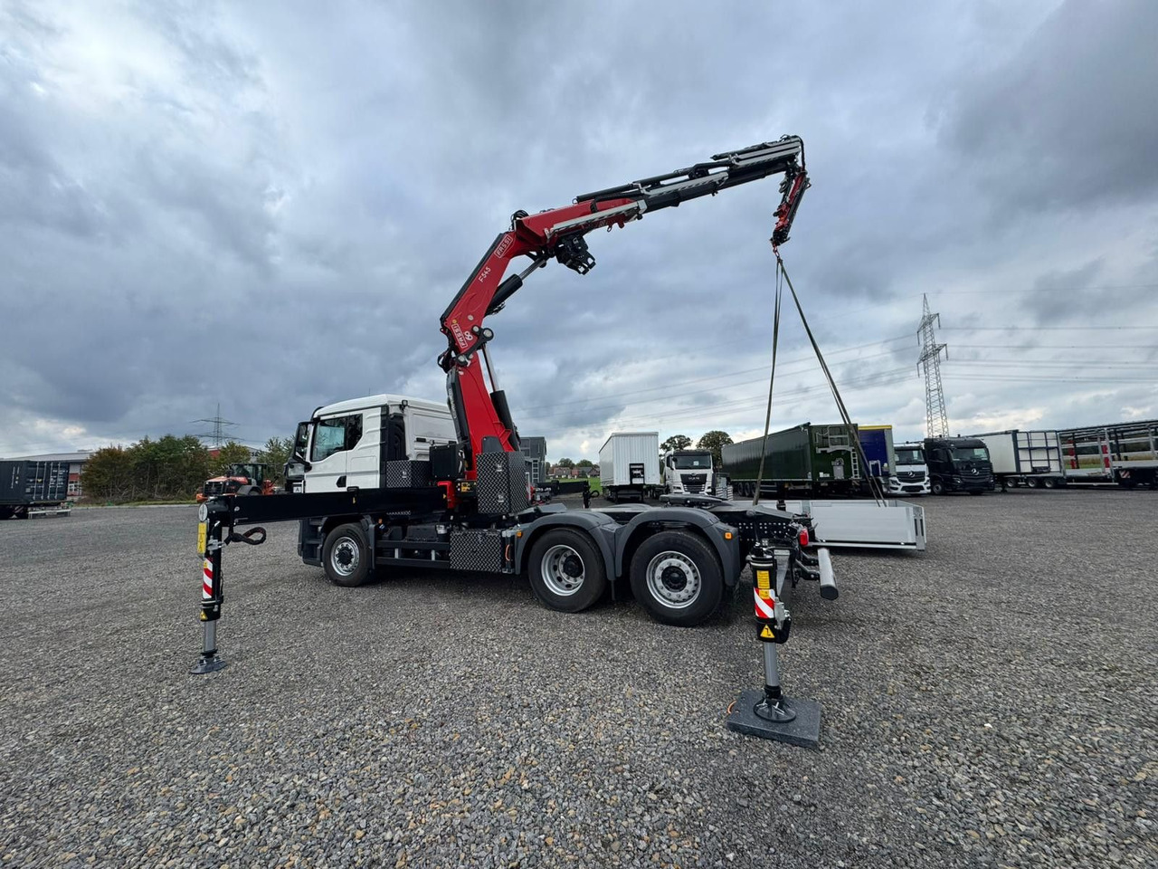 MAN 26.470 6x4-4 Hydrodrive Fassi Kran F545 Jib - Камион с кран: снимка 2 MAN 26.470 6x4-4 Hydrodrive Fassi Kran F545 Jib - Камион с кран: снимка 2