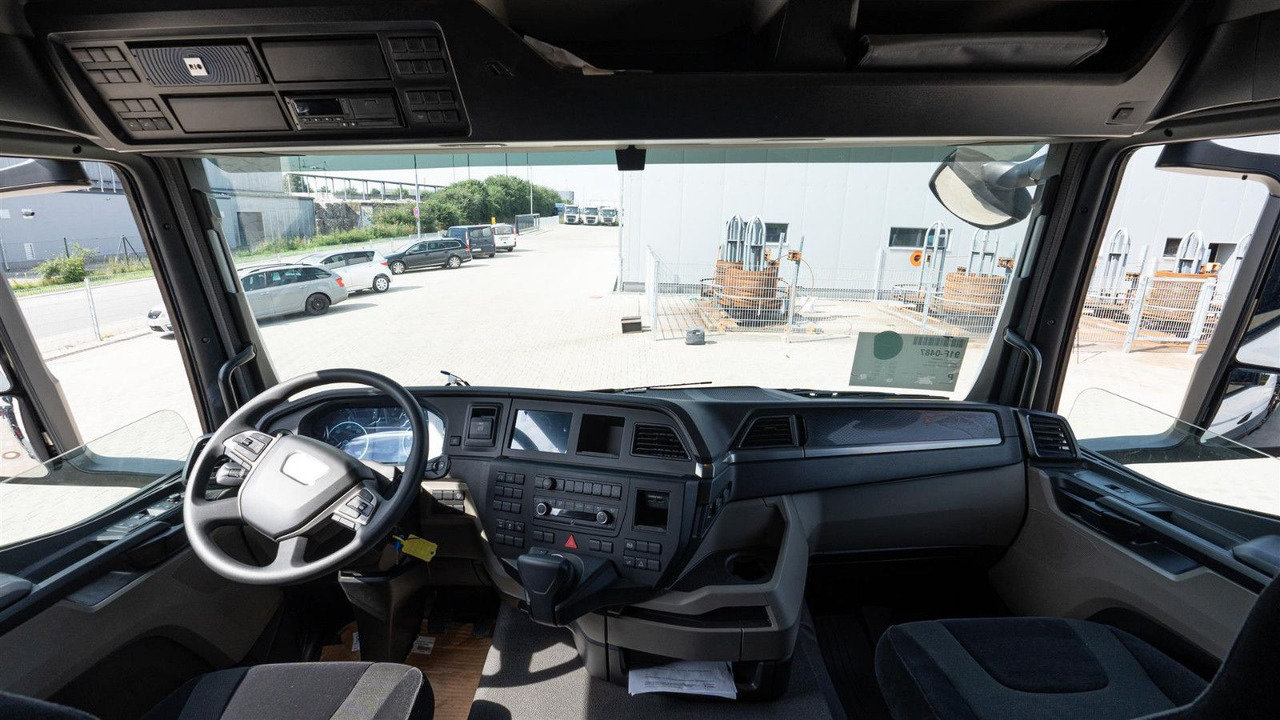 MAN 35.470 8x2 Kran F710 RA2.26 - Бордови камион, Камион с кран: снимка 3 MAN 35.470 8x2 Kran F710 RA2.26 - Бордови камион, Камион с кран: снимка 3