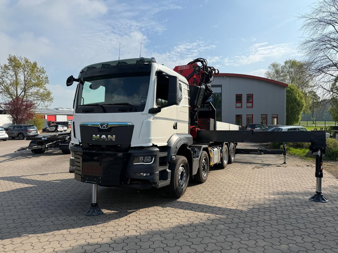 MAN 35.520 8x4 Kran Fassi F800, OHNE ABSTÜTZÜBERWACH - Камион с кран: снимка 5 MAN 35.520 8x4 Kran Fassi F800, OHNE ABSTÜTZÜBERWACH - Камион с кран: снимка 5