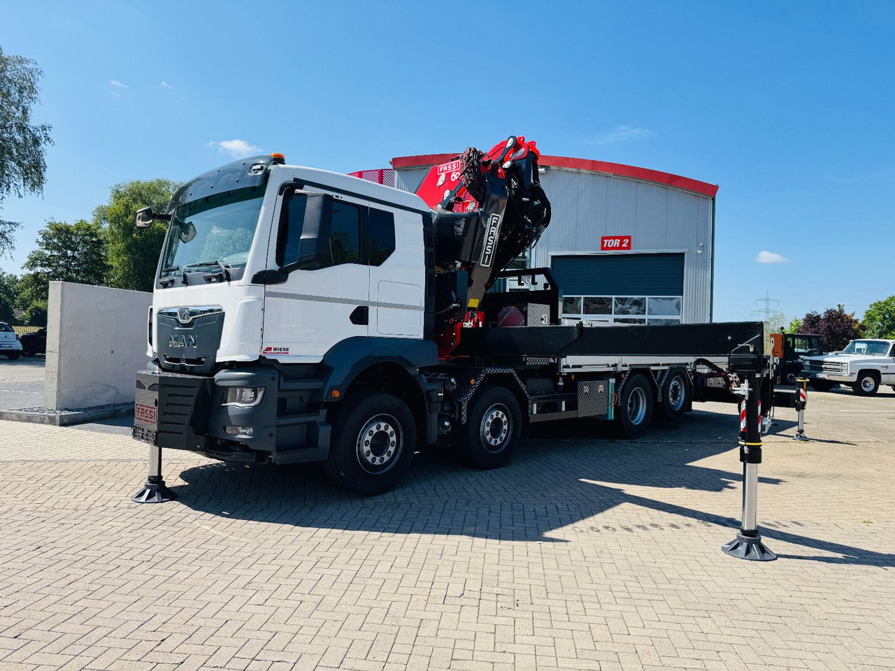 MAN TGS 32.510 mit F710 Frontkran sofort - Бордови камион, Камион с кран: снимка 2 MAN TGS 32.510 mit F710 Frontkran sofort - Бордови камион, Камион с кран: снимка 2