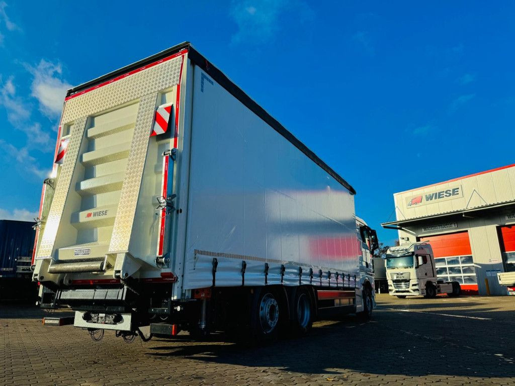 Лизинг на  MAN TGX 26.440 6x2 LL Schwerlast Ladebordwand/Rampe MAN TGX 26.440 6x2 LL Schwerlast Ladebordwand/Rampe: снимка 6