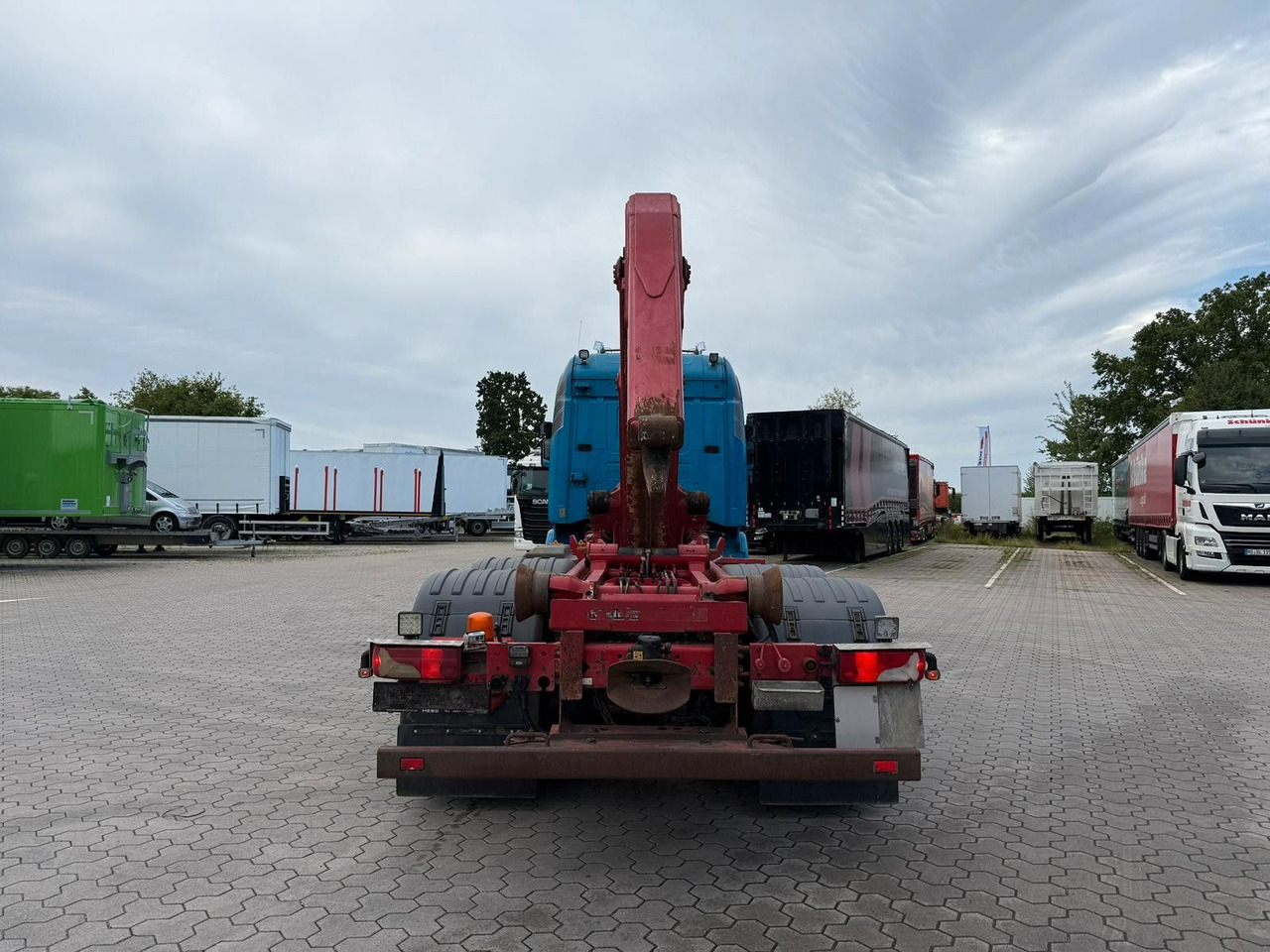 Scania G440 Abrollkipper/Hakenlift - Мултилифт с кука камион: снимка 5 Scania G440 Abrollkipper/Hakenlift - Мултилифт с кука камион: снимка 5