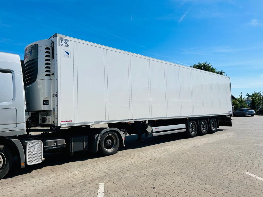 Schmitz Cargobull SKO 24 /L FP 45 Cool Pharma Zertifikat Schmitz Cargobull SKO 24 /L FP 45 Cool Pharma Zertifikat - Рефрижератор полуремарке: снимка 3 Schmitz Cargobull SKO 24 /L FP 45 Cool Pharma Zertifikat Schmitz Cargobull SKO 24 /L FP 45 Cool Pharma Zertifikat - Рефрижератор полуремарке: снимка 3