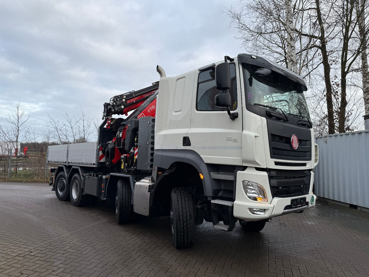 Tatra 41.500 8x8 Phoenix Fassi F710 Kran - Бордови камион, Камион с кран: снимка 1 Tatra 41.500 8x8 Phoenix Fassi F710 Kran - Бордови камион, Камион с кран: снимка 1