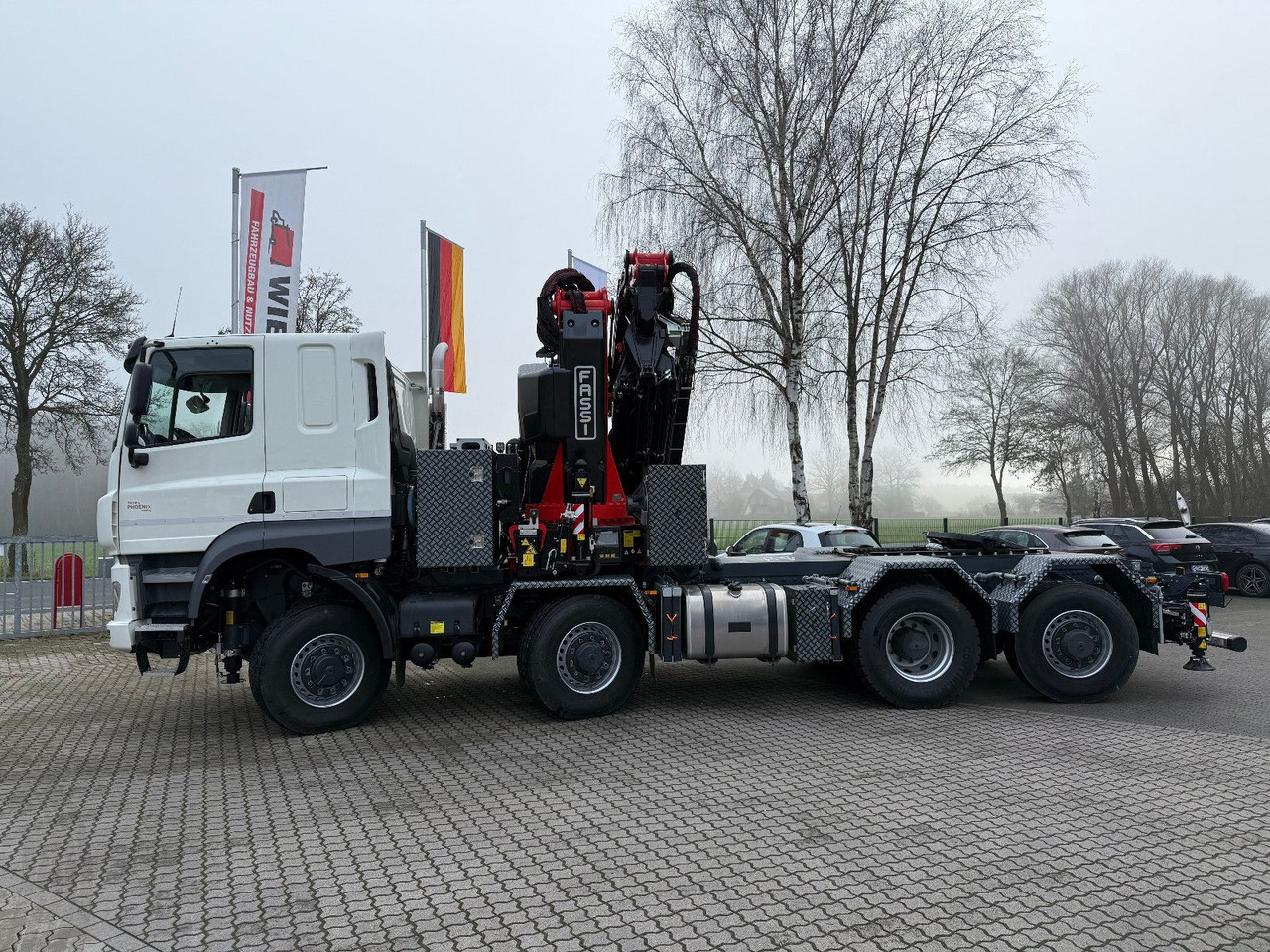 Tatra 41.500 8x8 Phoenix Fassi F710 Kran - Бордови камион, Камион с кран: снимка 2 Tatra 41.500 8x8 Phoenix Fassi F710 Kran - Бордови камион, Камион с кран: снимка 2