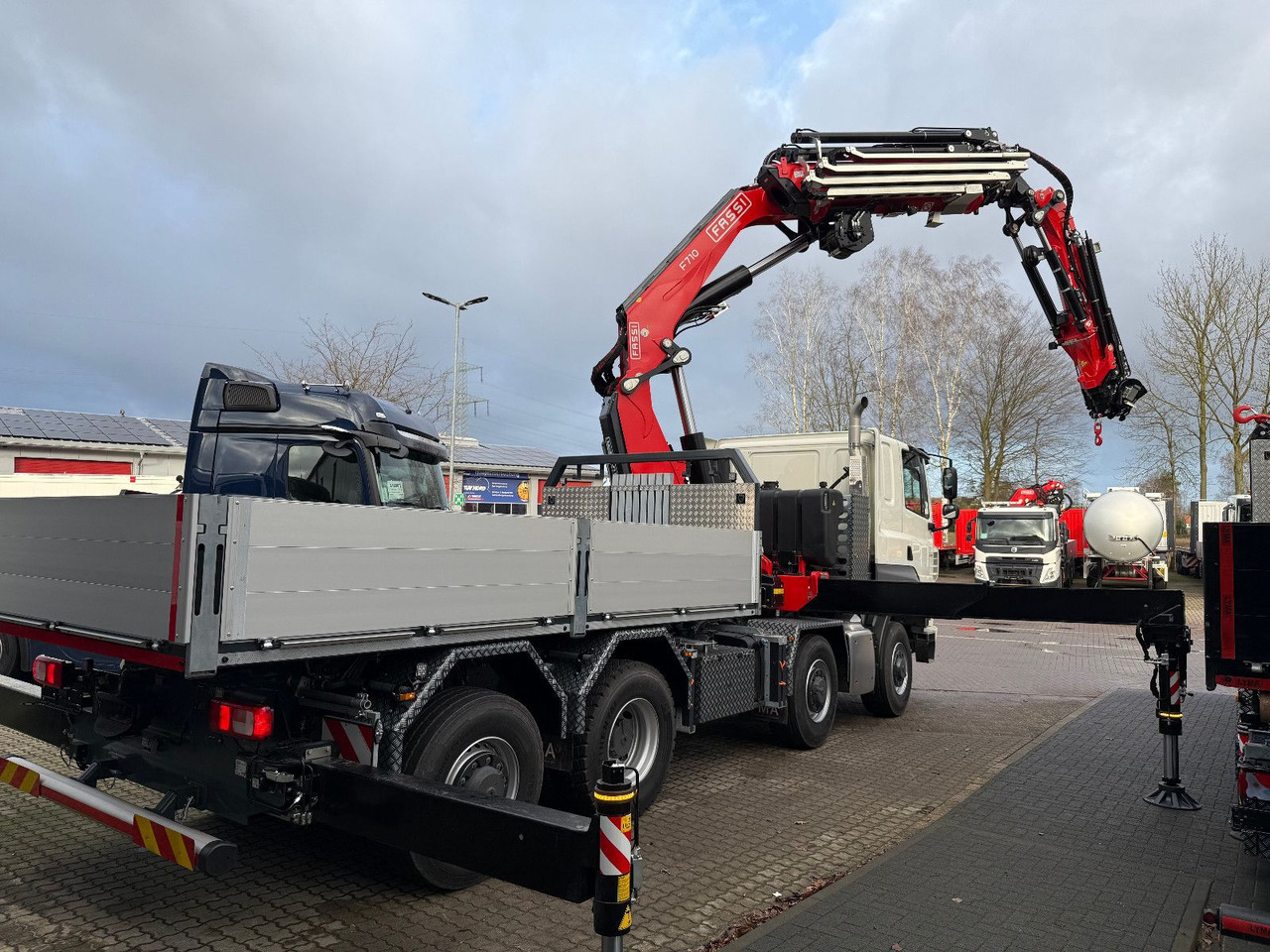 Tatra 41.500 8x8 Phoenix Fassi F710 Kran - Бордови камион, Камион с кран: снимка 4 Tatra 41.500 8x8 Phoenix Fassi F710 Kran - Бордови камион, Камион с кран: снимка 4