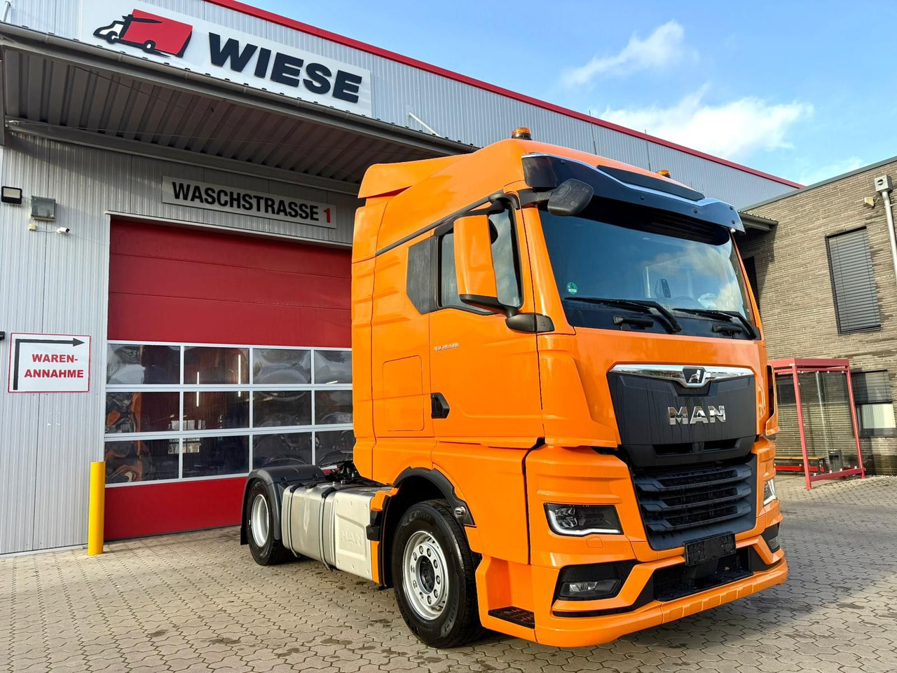 MAN TGX 18.510 23.000km!! Top Zustand - Влекач: снимка 1 MAN TGX 18.510 23.000km!! Top Zustand - Влекач: снимка 1