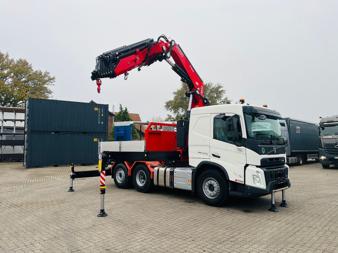 Volvo FMX 540 6x2 mit Kran Fassi F545.2.28 - Влекач: снимка 3 Volvo FMX 540 6x2 mit Kran Fassi F545.2.28 - Влекач: снимка 3
