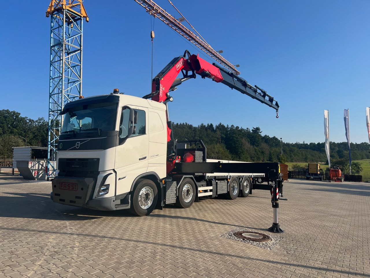 Volvo FH 500 8x2 Kran F710 RA2.26 - Камион с кран: снимка 1 Volvo FH 500 8x2 Kran F710 RA2.26 - Камион с кран: снимка 1
