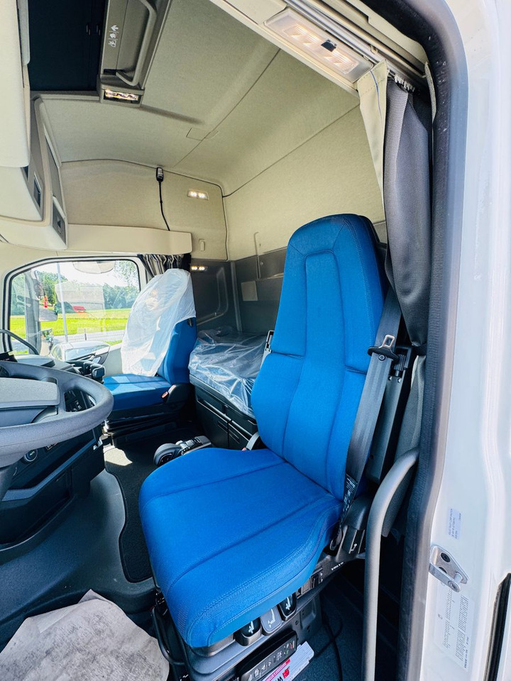 Лизинг на  Volvo FH 540 mit Fassi F2150RAL Fly Jib + Winde Volvo FH 540 mit Fassi F2150RAL Fly Jib + Winde: снимка 13