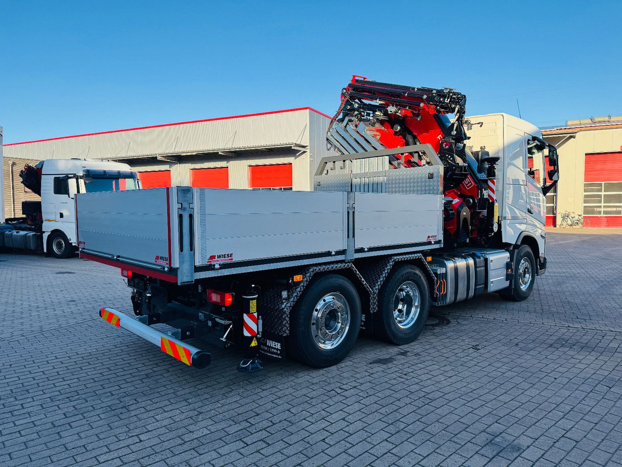 Volvo FH500 6x2 mit Fassi F545 2.27 JIB Winde sofort - Камион с кран: снимка 5 Volvo FH500 6x2 mit Fassi F545 2.27 JIB Winde sofort - Камион с кран: снимка 5