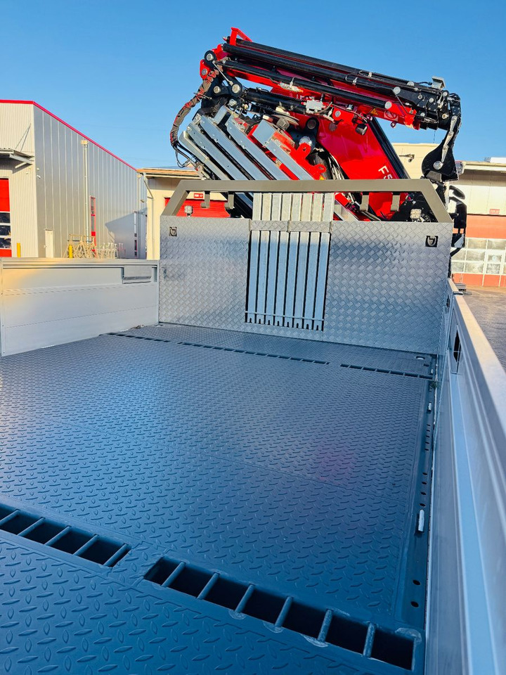 Volvo FH500 6x2 mit Fassi F545 2.27 JIB Winde sofort - Бордови камион, Камион с кран: снимка 5 Volvo FH500 6x2 mit Fassi F545 2.27 JIB Winde sofort - Бордови камион, Камион с кран: снимка 5