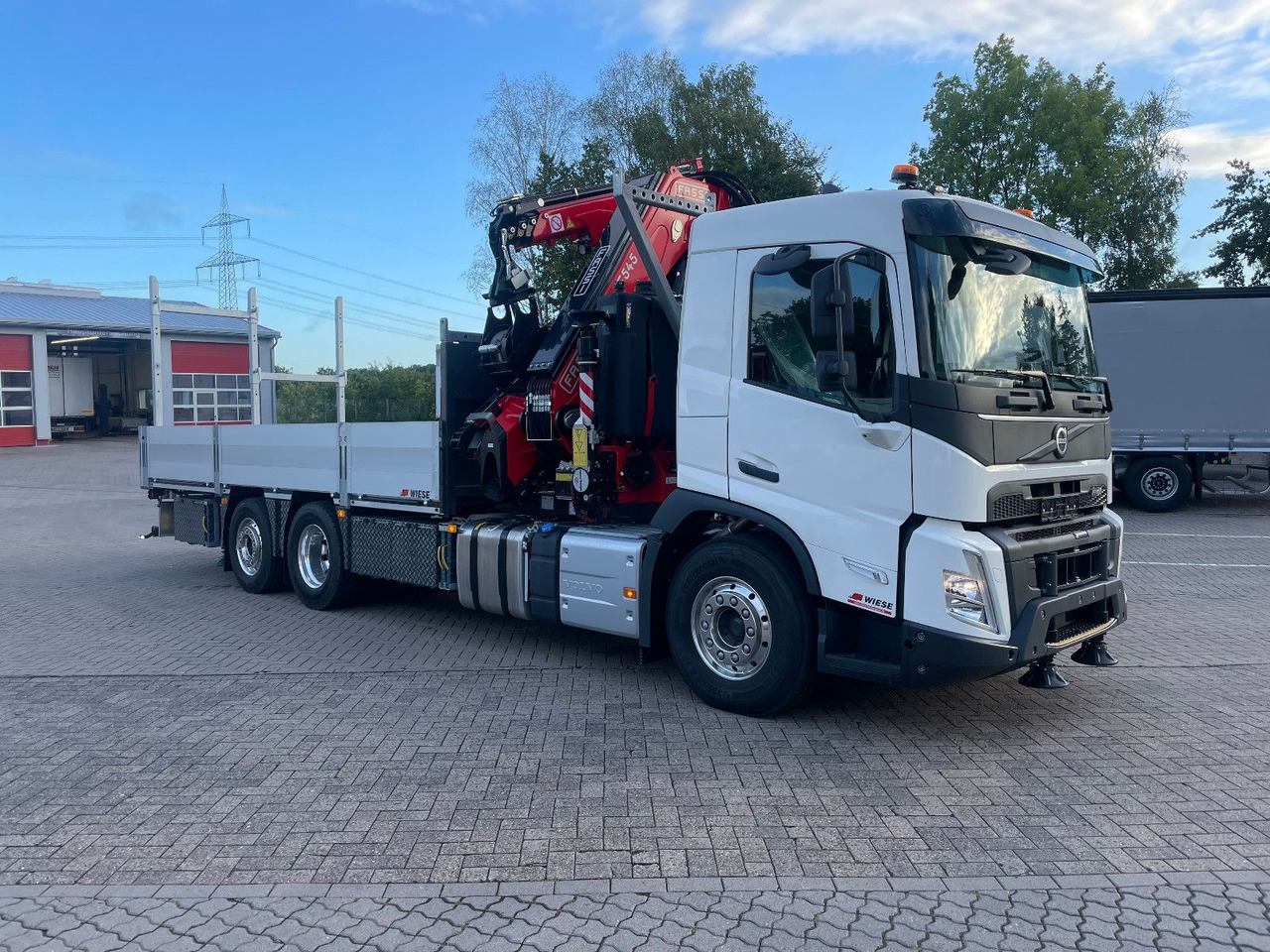 Volvo FMX 500 FASSI Ladekran F545 JIB & Winde Sofort - Камион с кран: снимка 1 Volvo FMX 500 FASSI Ladekran F545 JIB & Winde Sofort - Камион с кран: снимка 1